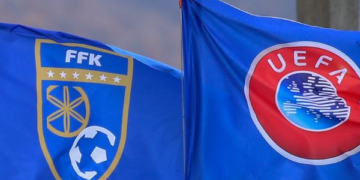 FFK reagon pas shfaqjes së banderolës skandaloze nga polakët dhe serbët, nis ankesën në UEFA