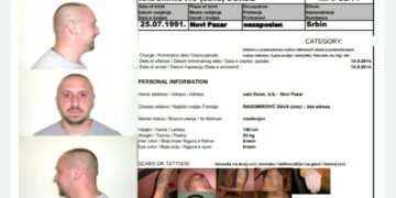 Arratisje nga paraburgimi në Mitrovicën e Veriut – Policia në kërkim intensiv, ngriten pika kontrolli në të gjithë veriun