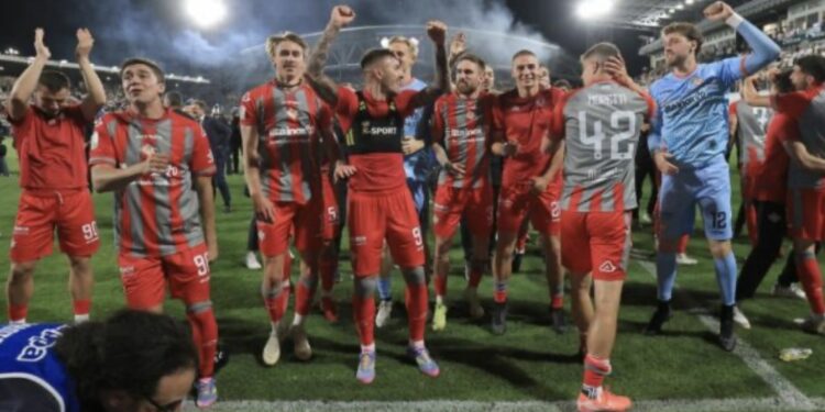 Lojtarët e Serie A pajtohen që të ulin pagat për 25% nëse bien nga liga