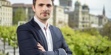 Reshitaj: Osmani po zhytet në një spirale që mund të shënojë fundin e karrierës së saj politike