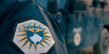 Zjarr në një objekt që kishte shërbyer si shtyp-shkronjë në Zubin Potok
