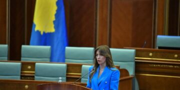 Albulena Haxhiu demanton Ministrinë serbe të Drejtësisë: Popoviqi pranoi fajin me vullnet të plotë, jo nën presion