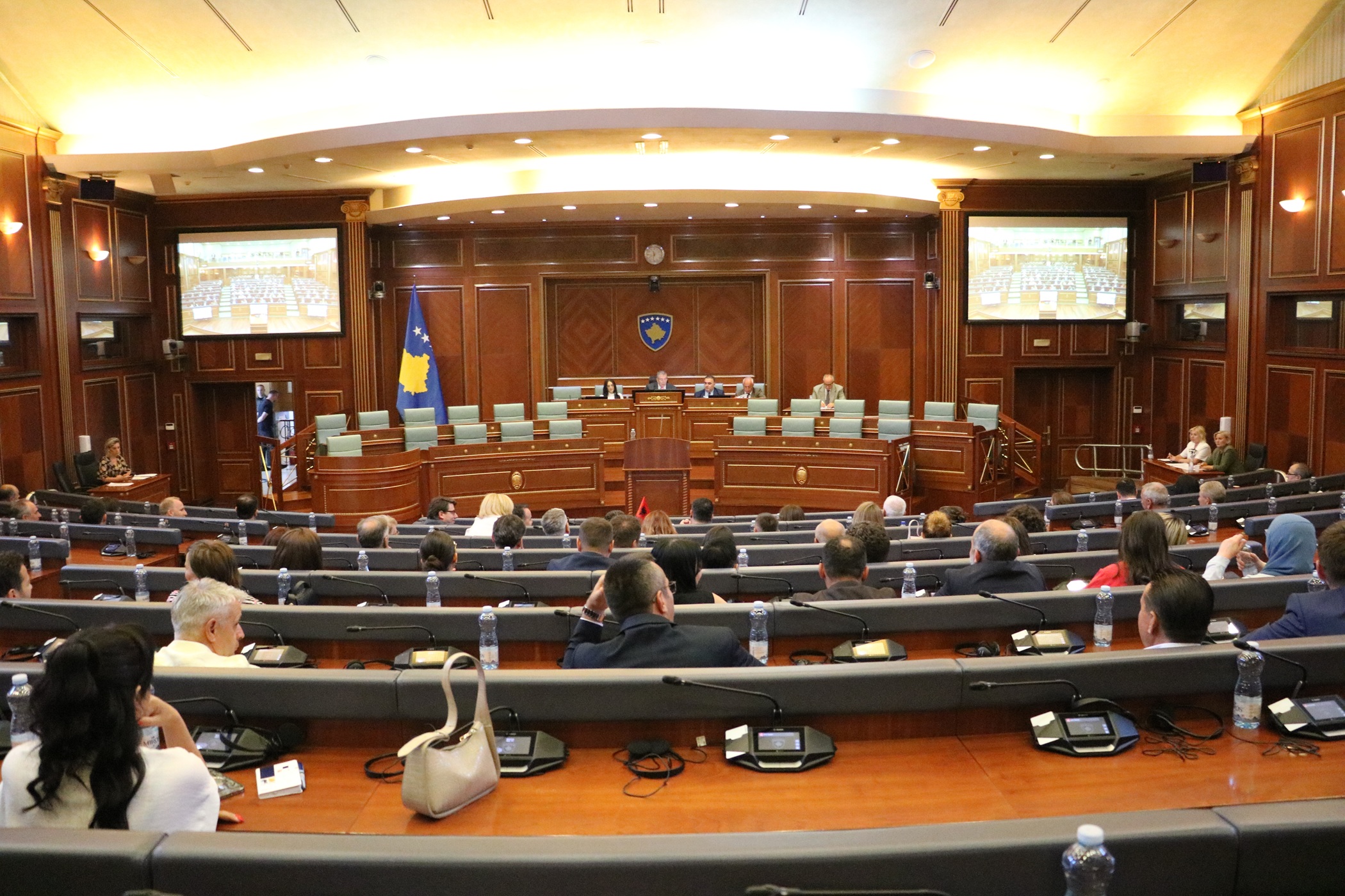 Kriza në vend, Liga Qytetare Shqiptaro-Amerikane: Kosova nuk duhet të kthehet mbrapa, politikanët të heqin dorë nga bllokadat