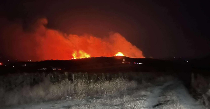 25 vatra zjarri sot në Kosovë, tri janë ende aktive