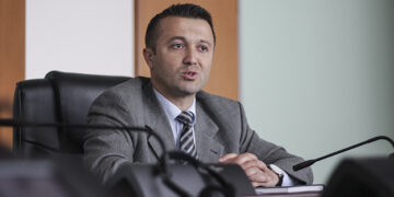 Berisha: Propozimi i Gërvallës ishte befasi, nuk po duket që ka vullnet nga VV për tejkalim të kësaj situate
