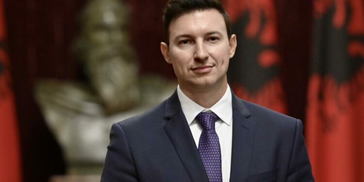 Ambasadori shqiptar në RMV: Thirrjet fyese në Kumanovë, alarm për të gjithë ne
