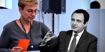 Kurti e nxjerr “snajperken”, Dejona Mihali i sulmon një nga një gjyqtarët e Kushtetueses pasi ranë poshtë interpretimet e VV