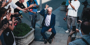 Koci zhgënjehet shumë nga deputetët: Pa u largu shumica e këtyre politikanëve, Kosova s`ka shpëtim