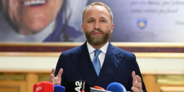 Abelard Tahiri: Vetëvendosje po propozon vetëm kandidatë me rekord të zi ndaj UÇK-së – e dimë kush është i radhës