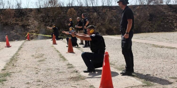 Policia e Kosovës shënon 26-vjetorin me gara në gjuajtje