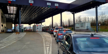 Rritet fluksi i mërgimtarëve – pritje deri në 30 minuta në pikat kufitare të Kosovës