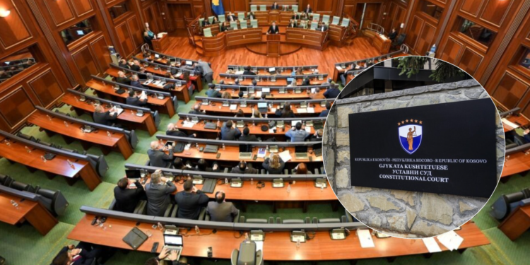 Gjykata Kushtetuese urdhëron gjithë deputetët të qendrojnë në sallë dhe të votojnë për konstituimin e Kuvendit