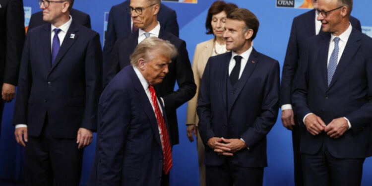 Trump i quan liderët evropianë “të shkëlqyer” para takimit virtual