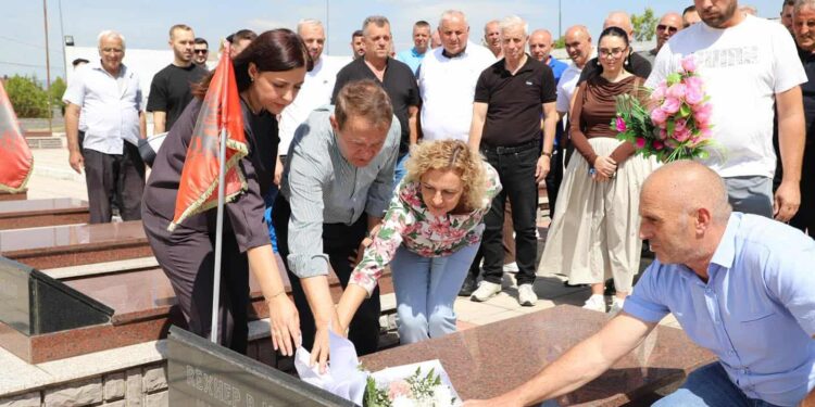 Ferit Idrizi përkujton dëshmorin Rexhep Musa