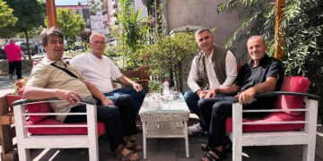 Xhafer Tahiri merr mbështetjen e disa veprimtarëve në garën për kryetar të Vushtrrisë