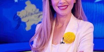 Punëtorët e RTK-së pa rroga, gazetarja publikon mesazhin që banka ia dërgoi për pagesën e kredisë