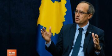 Hoti kritikon qasjen e LVV-së ndaj institucioneve: Vendi po rrëshqet në autokraci partiake