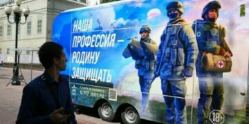 Moska duket se po rekruton qëllimisht të sëmurët – 100 mijë rusë me AIDS dhe hepatit po luftojnë në Ukrainë