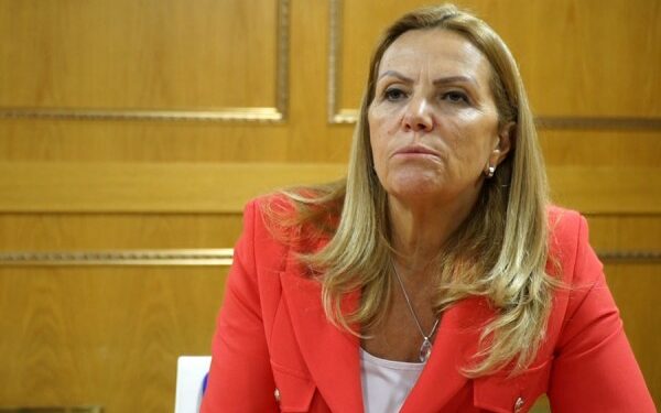 Sot vendimi i Gjykatës Kushtetuese, Kadrijaj thotë se duhet të vendoset një masë kufizuese