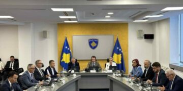 Qeveria ndan gjysmë milion euro për popullin palestinez