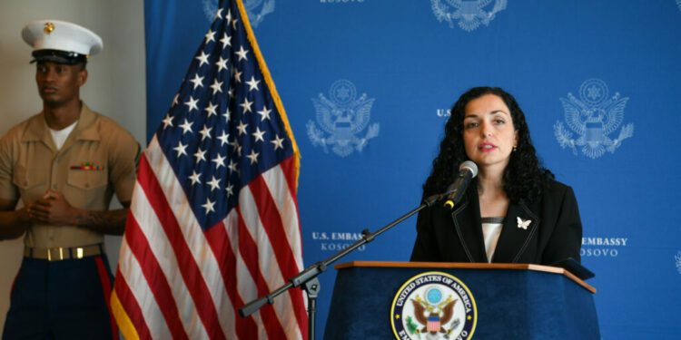 Osmani falënderon Trump për marrëveshjen Azerbajxhan–Armeni: Bota është më e sigurt nën udhëheqjen amerikane