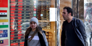 Evropa paralajmëron Iranin kundër veprimeve përshkallëzuese, teksa sanksionet hyjnë në fuqi