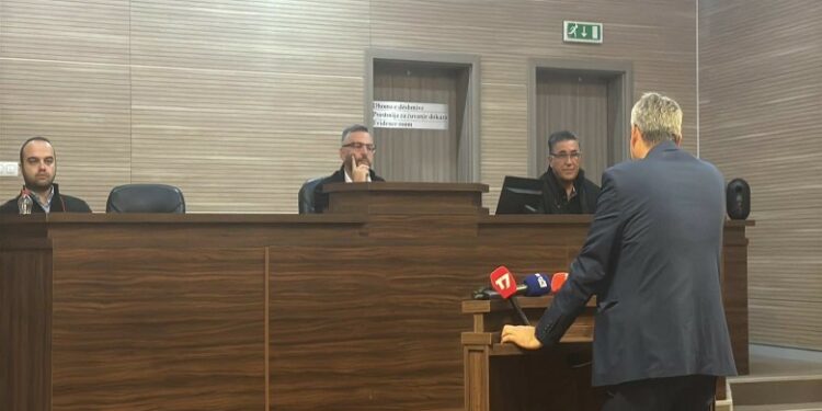 Fejzullahu nga ZRrE dëshmon kundër Krasniqit të KEK