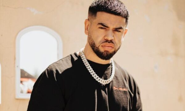 Noizy tallet keq me Mozzik për orët luksoze: Made in China