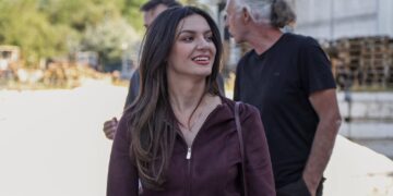 Jeta Statovci nga “Guxo” viziton Barilevën – premton zgjidhje për mungesën e ujit të pijshëm dhe problemet bazike të qytetarëve