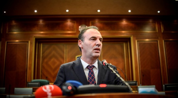 Vetëvendosja i reagon Limajt: Me kushtëzime nuk ecet përpara