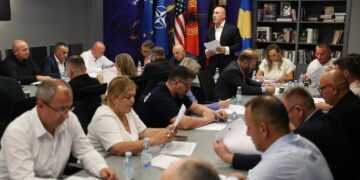 “Dritë për Komunat”, slogani i AAK-së për zgjedhjet e 12 tetorit