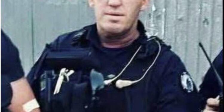 Avokatja e rreshterit që u suspendua për Dimal Bashën: Veprim i ngutshëm dhe i dëmshëm për policinë