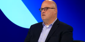 Ish-diplomati amerikan Jonathan Moore godet Kurtin: Punoi kundër interesave të SHBA-së dhe të vetvetes