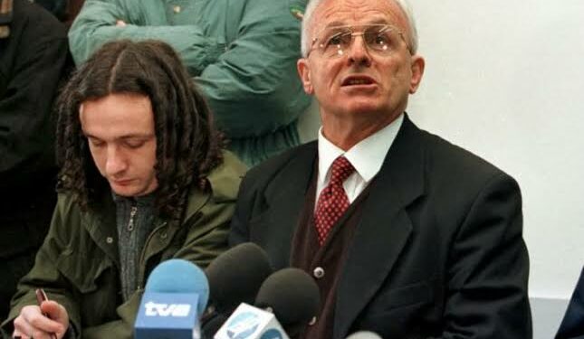 “Na iu dukeshim si buburreca. Tash folim veç a je, si je”: Si e kishte kritikuar ashpër Adem Demaçi Albin Kurtin në disa intervista radhazi?