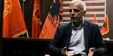 Klinaku del sot para gjykatës, a do të dëshmojë Albin Kurti për rastin e kanosjes?
