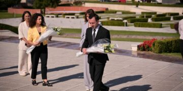 Syla: Nuk ishim të njoftuar se Basha do të shkonte për homazhe në Prekaz, nuk do e lejonim por ka shkuar tinëzisht