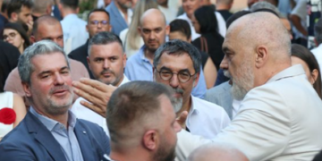 Jep dorëheqjen kryebashkiaku i Vlorës, Ermal Dredha