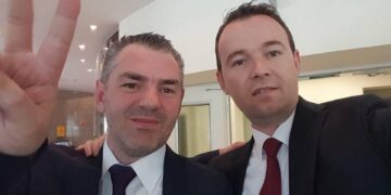 Peci nuk e kishte kthyer telefonin e Ministrisë sa ishte këshilltar i Kujtim Shalës