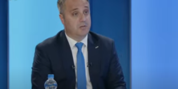 “Dështim total – nënkalimi, parku industrial, parkingjet…s’janë nis fare” Selmanaj për Totajn