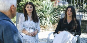 Statovci diskuton problemet me qytetarët e Dragodanit