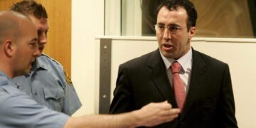 Ish-avokati i Ramush Haradinajt: Në Tribunalin e Hagës treguam se UÇK-ja nuk kishte komandë efektive, Shtabi i Përgjithshëm “në hënë”