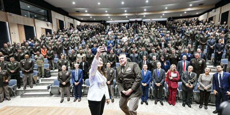 Osmani para ushtarëve amerikanë: Në orët më të errëta, ShBA qëndroi me Kosovën