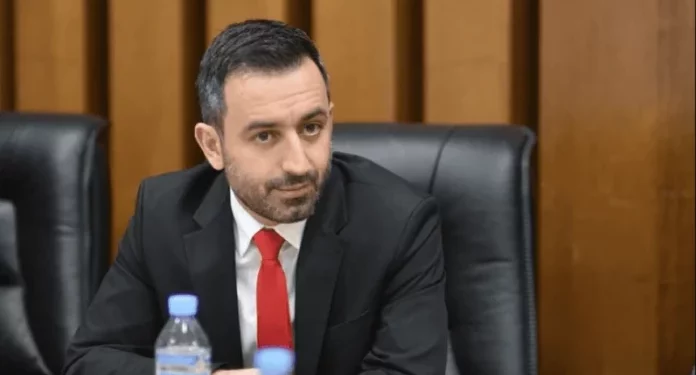 Artikulli kundër UÇK-së, Haziri: U lëndua republika, dorëheqja e Bashës akt moral!