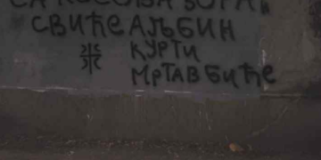 Policia thotë se ka gjetur grafite kërcënuese ndaj Kurtit në Veri, nisin hetimet