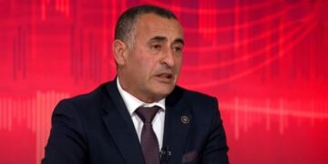 Brahimaj kërkon falje për votën ndaj Bashës: Po ta dija për punimin kundër UÇK-së, nuk do ta votoja kurrë