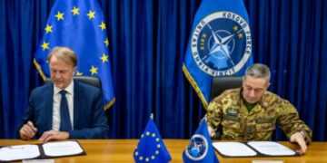 Pas sanksionimit të SHBA’së, KFOR bën marrëveshje me Zyrën e BE’së në rast evakuimit në situata kritike