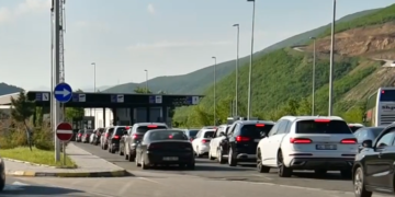 20 minuta pritje për të dalë nga Kosova