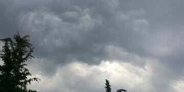 Mot i vranët sot, priten edhe reshje shiu