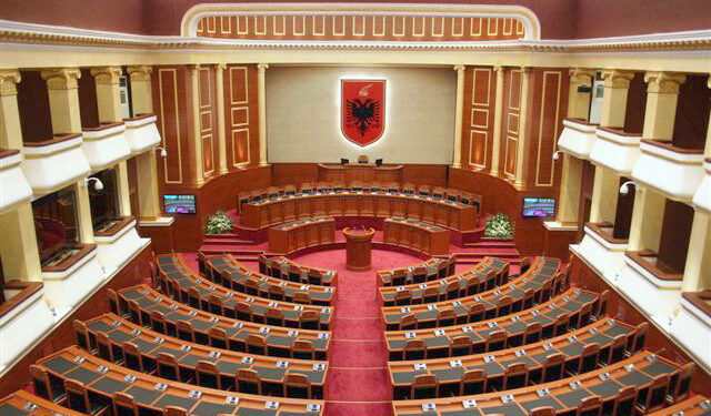 Emërohet kryetari i ri i Kuvendit të Shqipërisë