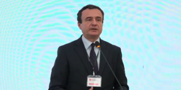 Kurti: Aleksandër Vuçiqit protestat po ia organizon populli i Serbisë, jo unë